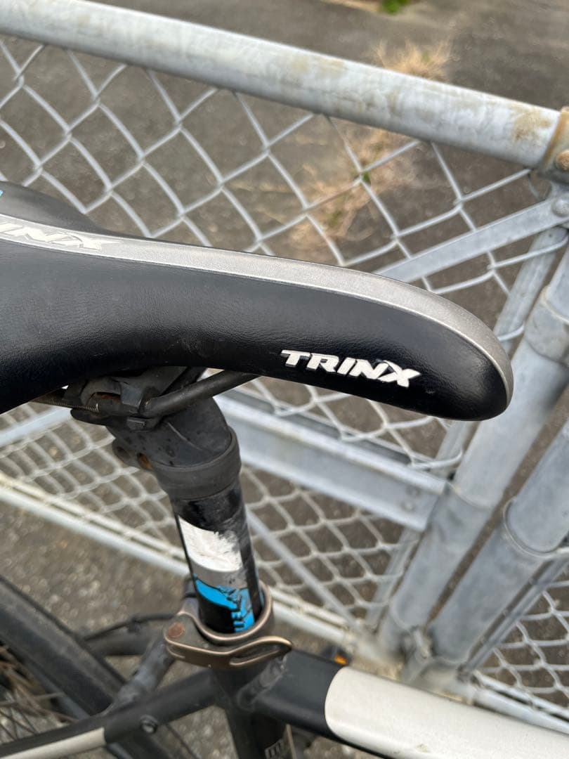 未整備　trinx FREE2.0 DISC クロスバイク