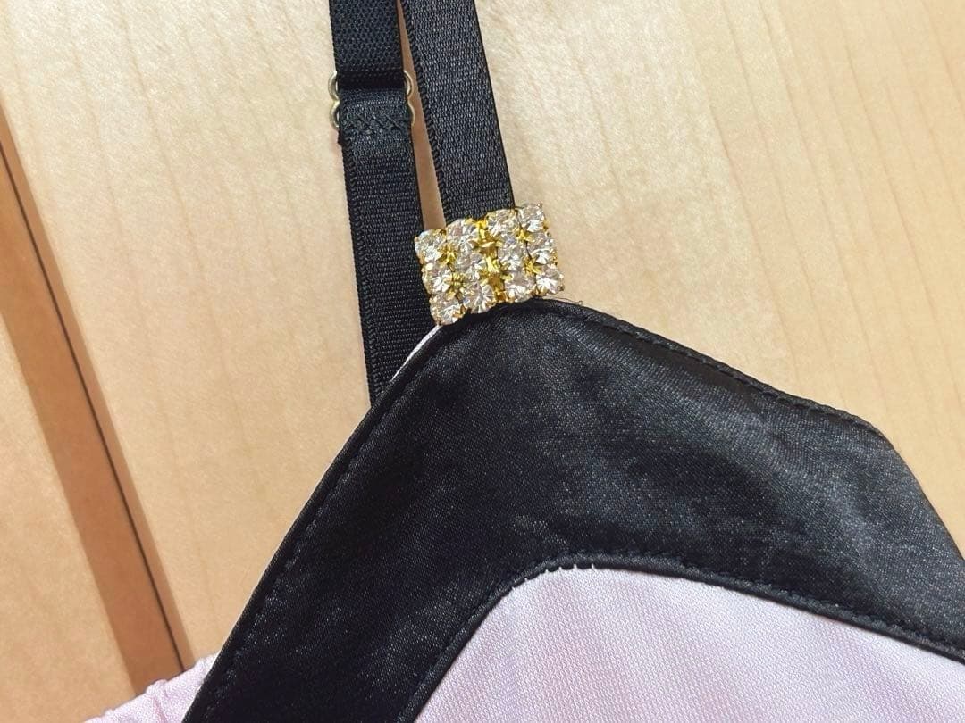 GOLDS♡肩紐ビジュー付き♡サテン×シフォン♡ラッフルフリルキャミトップスPK