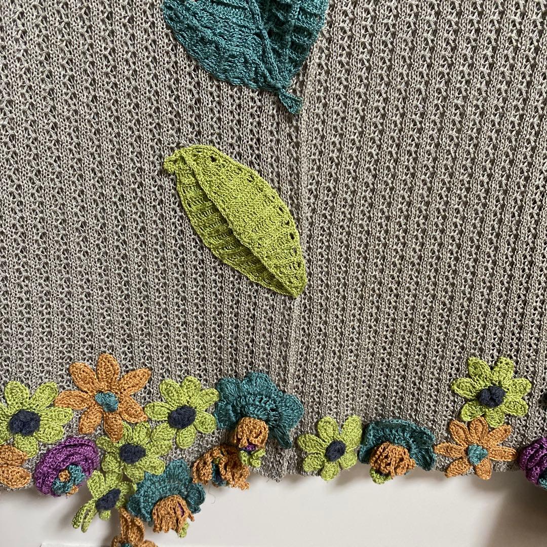 花と葉の刺繍 グレー ニットカーディガン