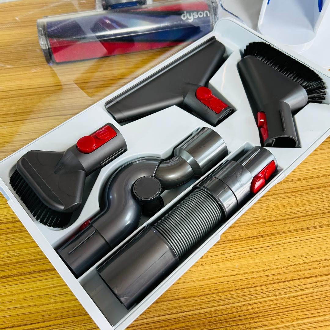 【現状品】Dyson(ダイソン) コードレスサイクロン掃除機 SV12FF