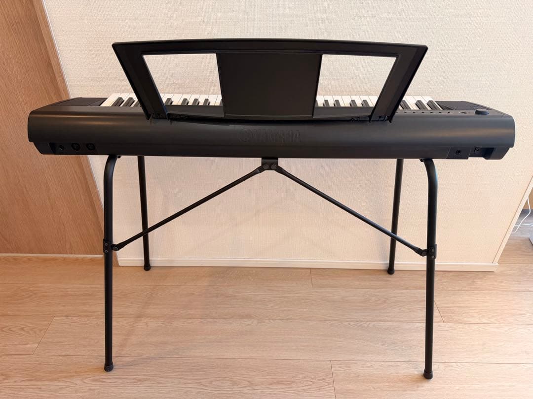 【再々値下げ】YAMAHA NP-11 楽譜立と脚あり