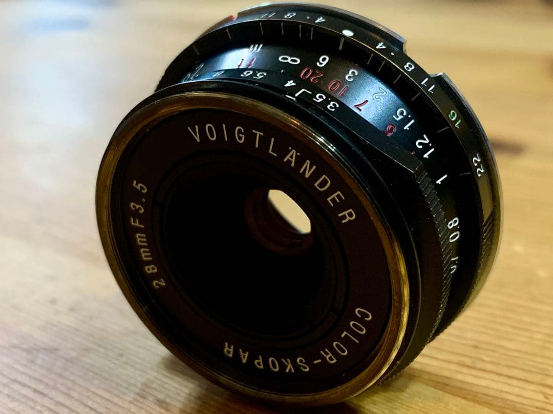 フォクトレンダー COLOR-SKOPAR 28mm F3.5 Mアダプター 付