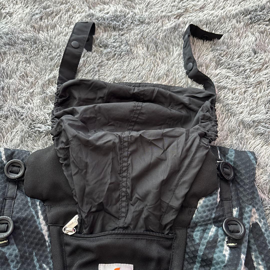 ERGObaby エルゴベビー オムニブリーズ ペイントブラック