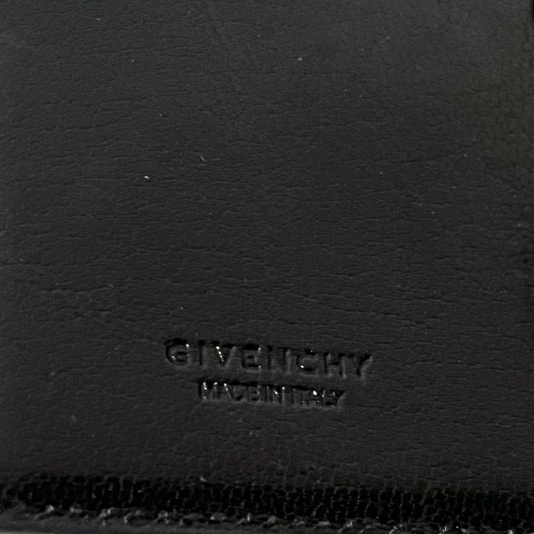 【美品】GIVENCHY ジバンシー 二つ折り財布 ブラック キルティング