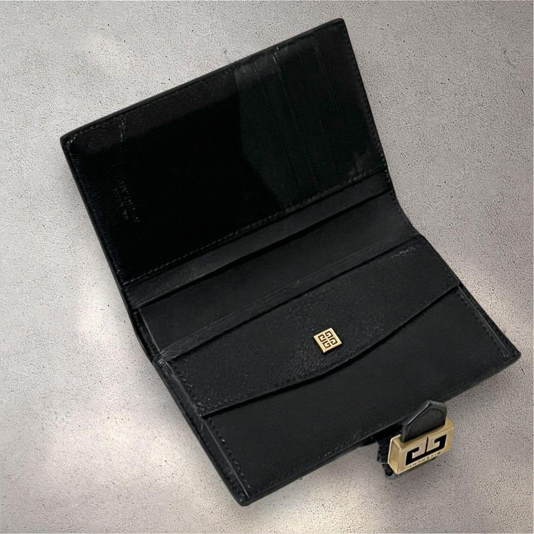 【美品】GIVENCHY ジバンシー 二つ折り財布 ブラック キルティング