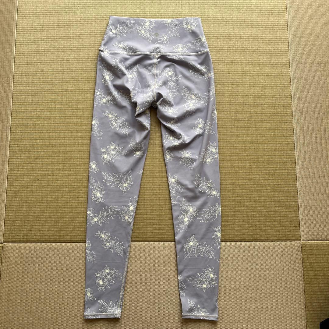 SUKALAパープル花柄 ヨガウェアセット　Sサイズ