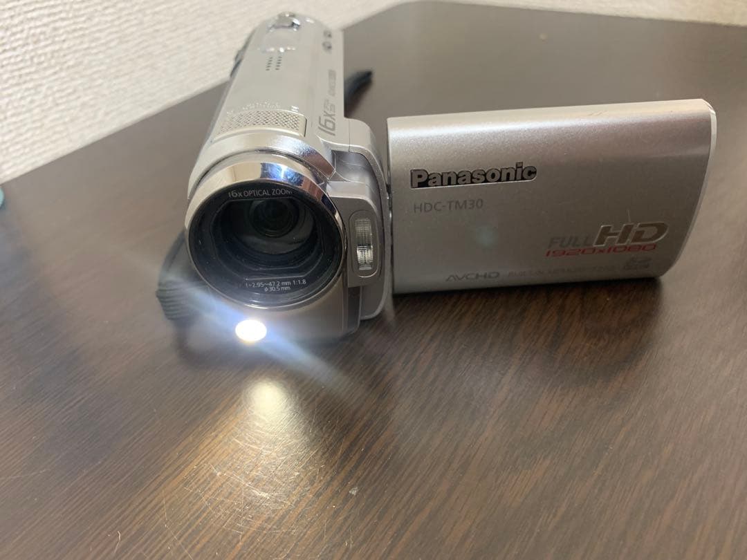 Panasonic HDC-TM30-S シルバー 美品