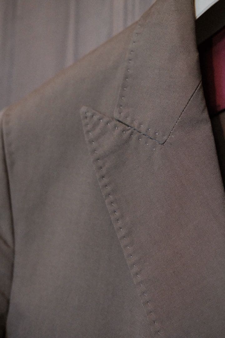 ブルネロクチネリBrunello Cucinelli ダブルテーラードジャケット