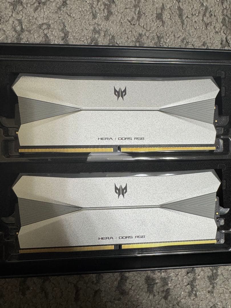 x*k様 PREDATOR HERA DDR5 8000 32GB (16GBx