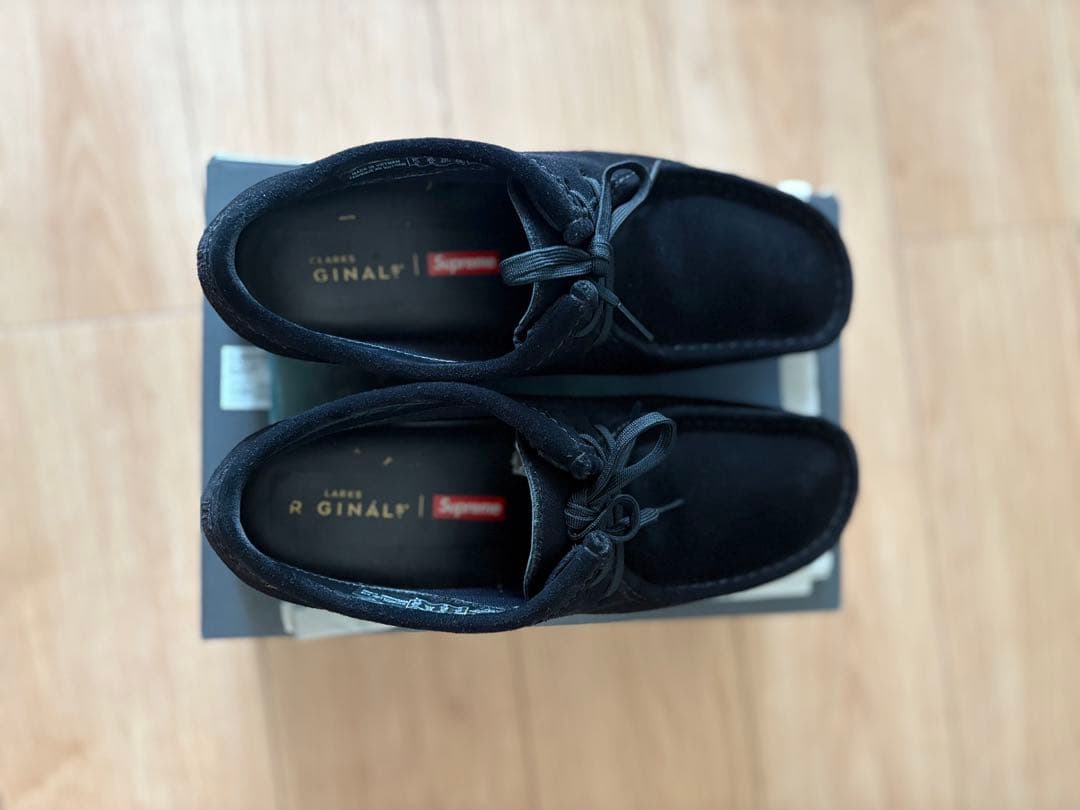 Supreme clarks ワラビー　ブラック　　26.0cm 　uk7.5