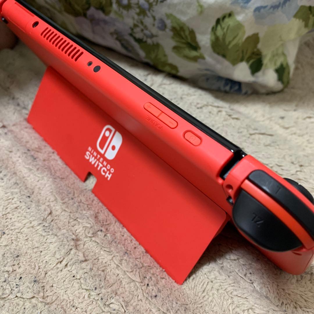 Nintendo Switch 赤 ジョイコン付き 桃太郎電鉄カセット付き