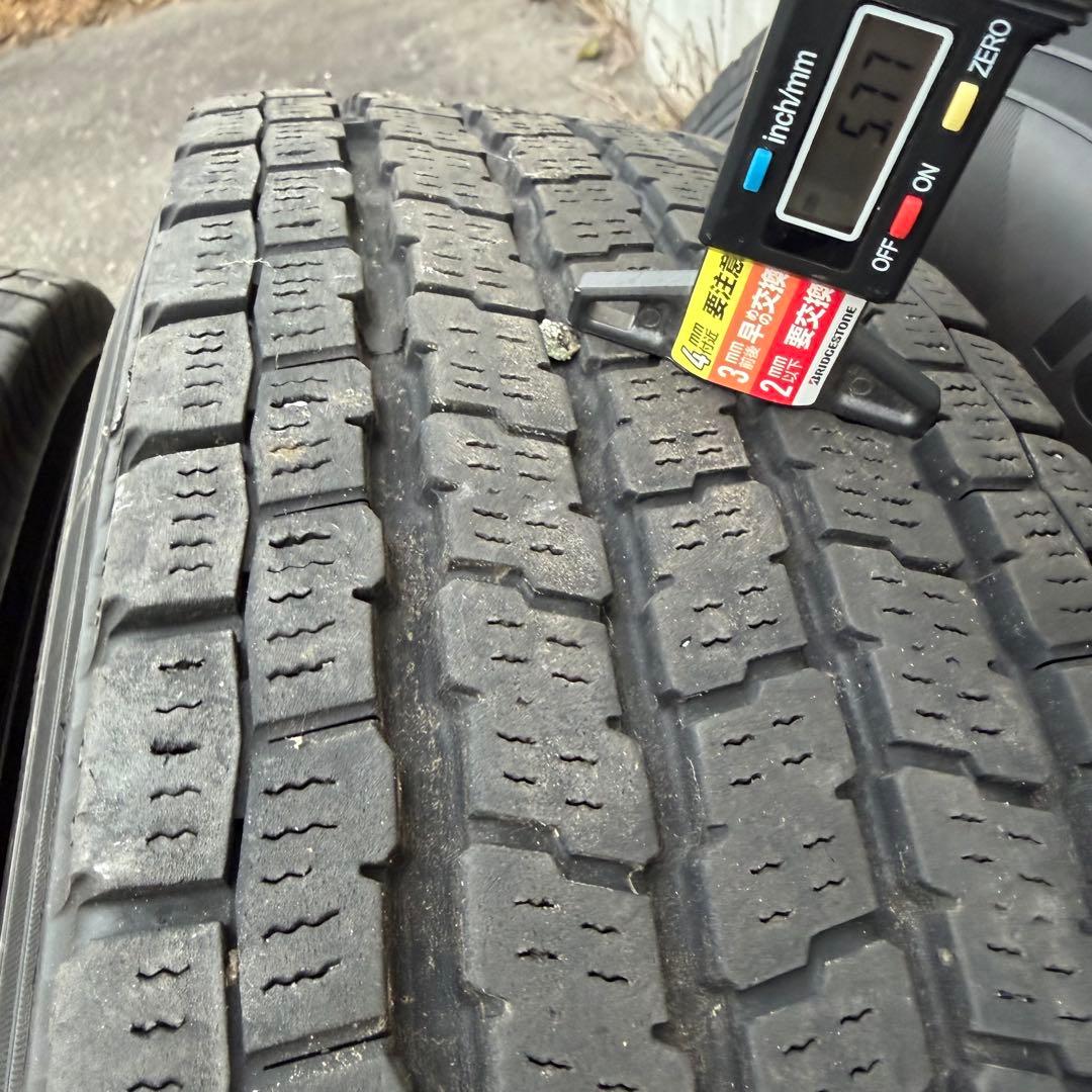 【4本セット送料無料】YOKOHAMA 195/80R15 107/105L
