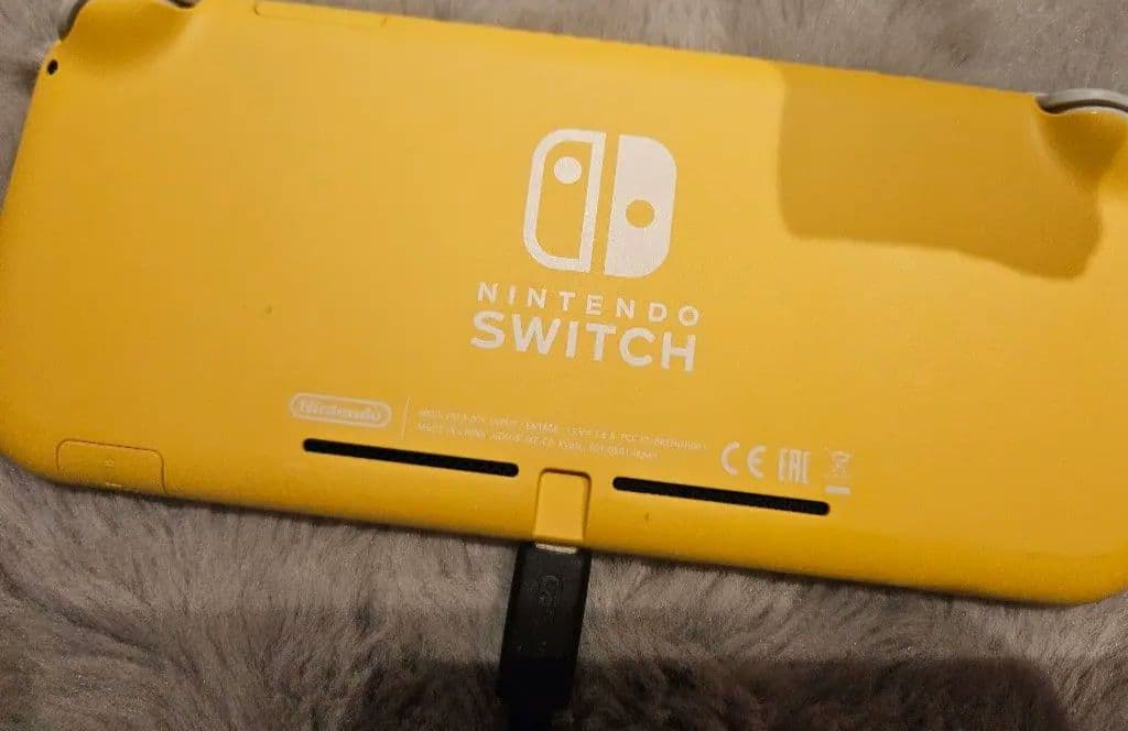 Switch ライト イエロー 本体