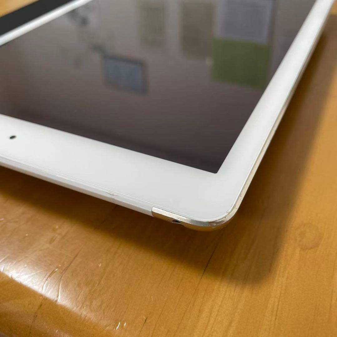 ipad air2 9.7 inch大画面32GB 大容量　中古品　（本体のみ）