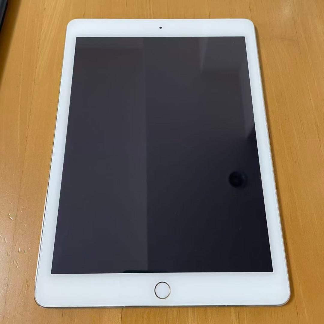 ipad air2 9.7 inch大画面32GB 大容量　中古品　（本体のみ）