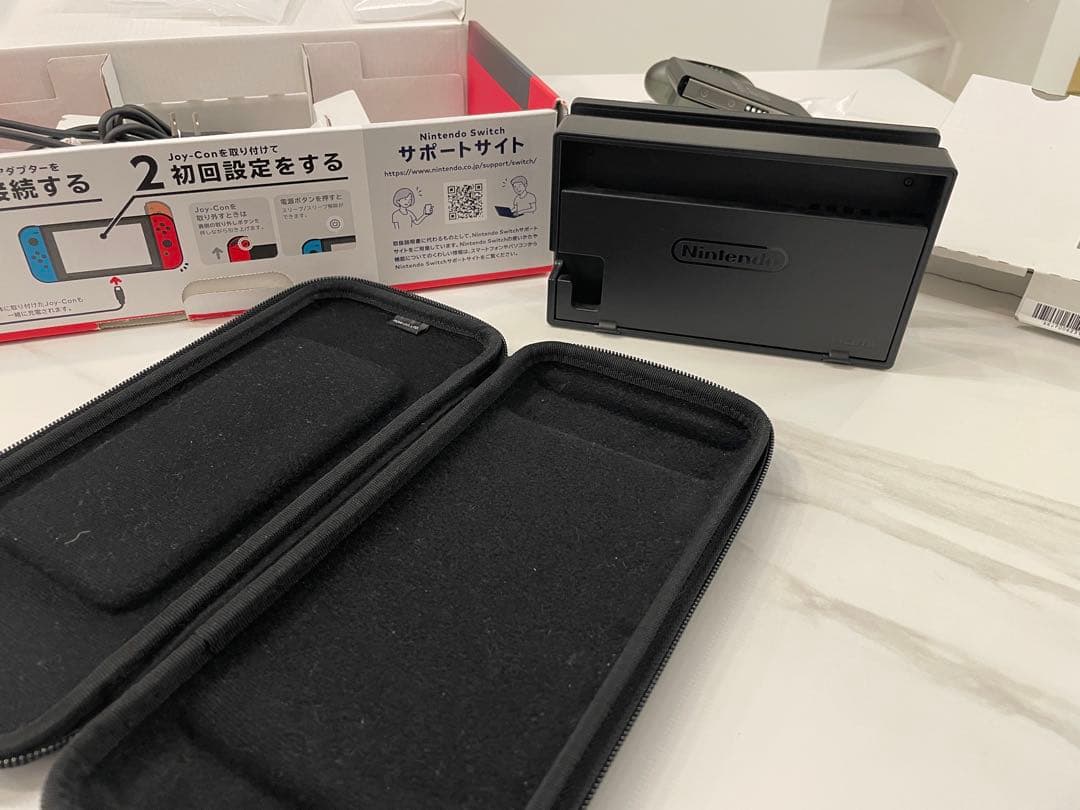 【超美品】Nintendo Switch 赤/青　※値下げ中