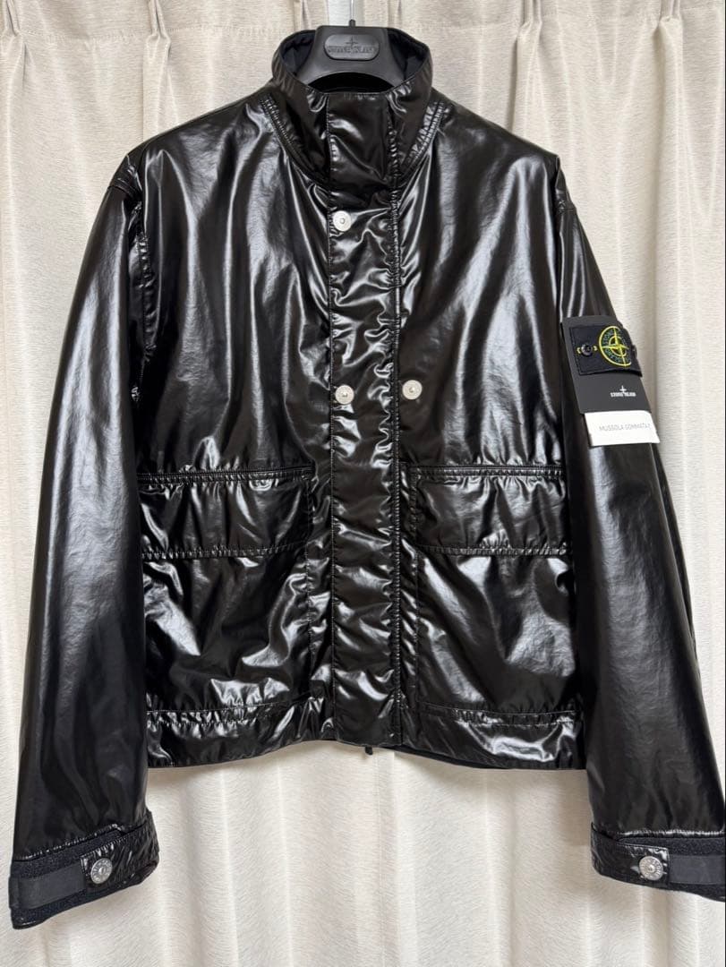【新品未使用】ストーンアイランドMUSSOLA GOMMATA-TCハンガー付き