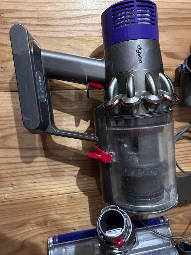Dyson V10 コードレスクリーナー