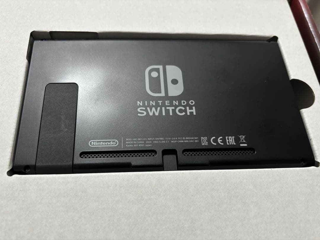 Nintendo Switch 本体新品
