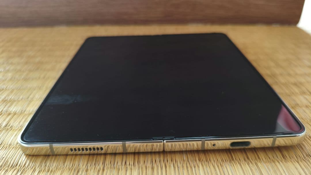 samsung galaxy z fold5 12/512GB 韓国版　ホワイト