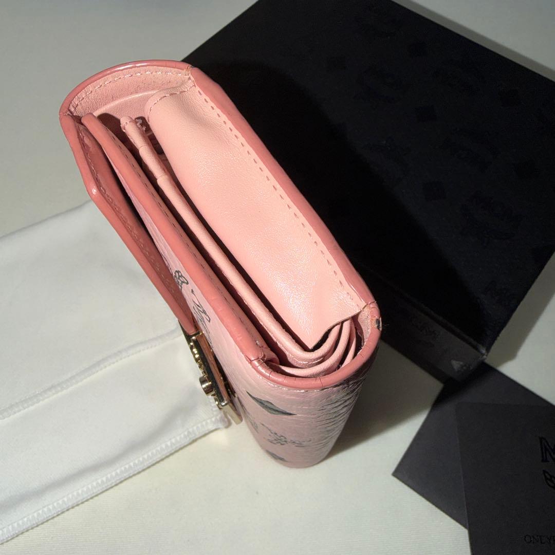 MCM 三つ折り財布　ピンク　箱付き