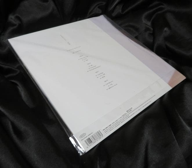 初恋 （完全生産限定アナログ盤）　宇多田ヒカル　新品 シリアルナンバー入り
