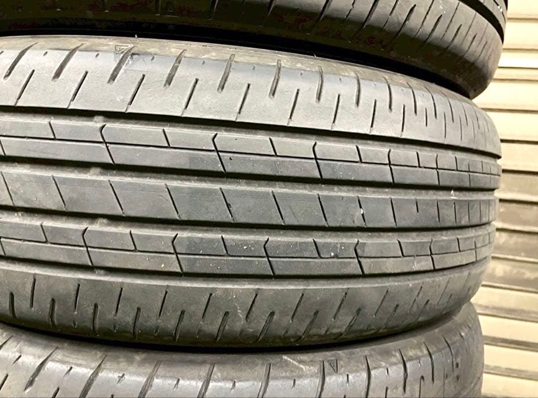 18インチ サマータイヤ 4本セット トーヨー 225 60 18