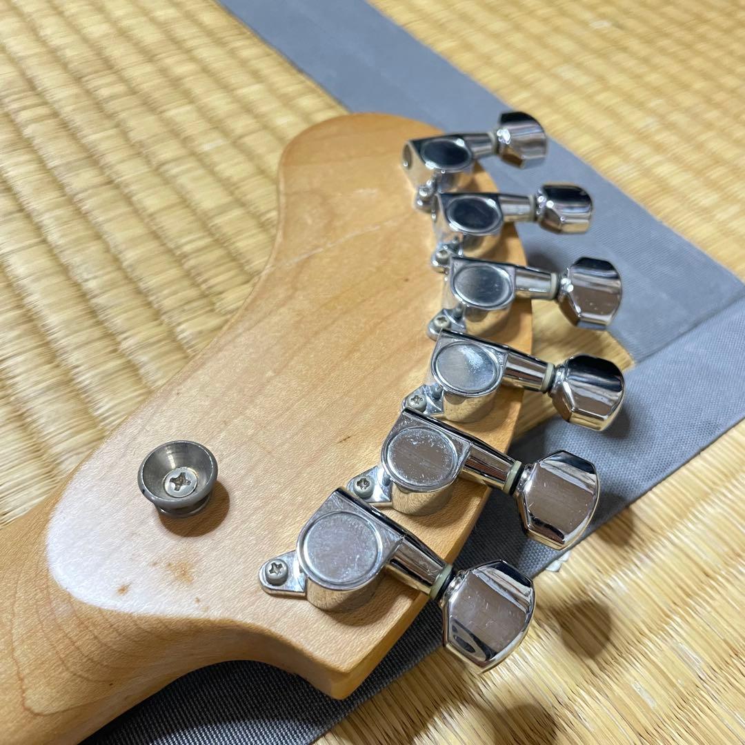 FERNANDES ZO-3 レッド