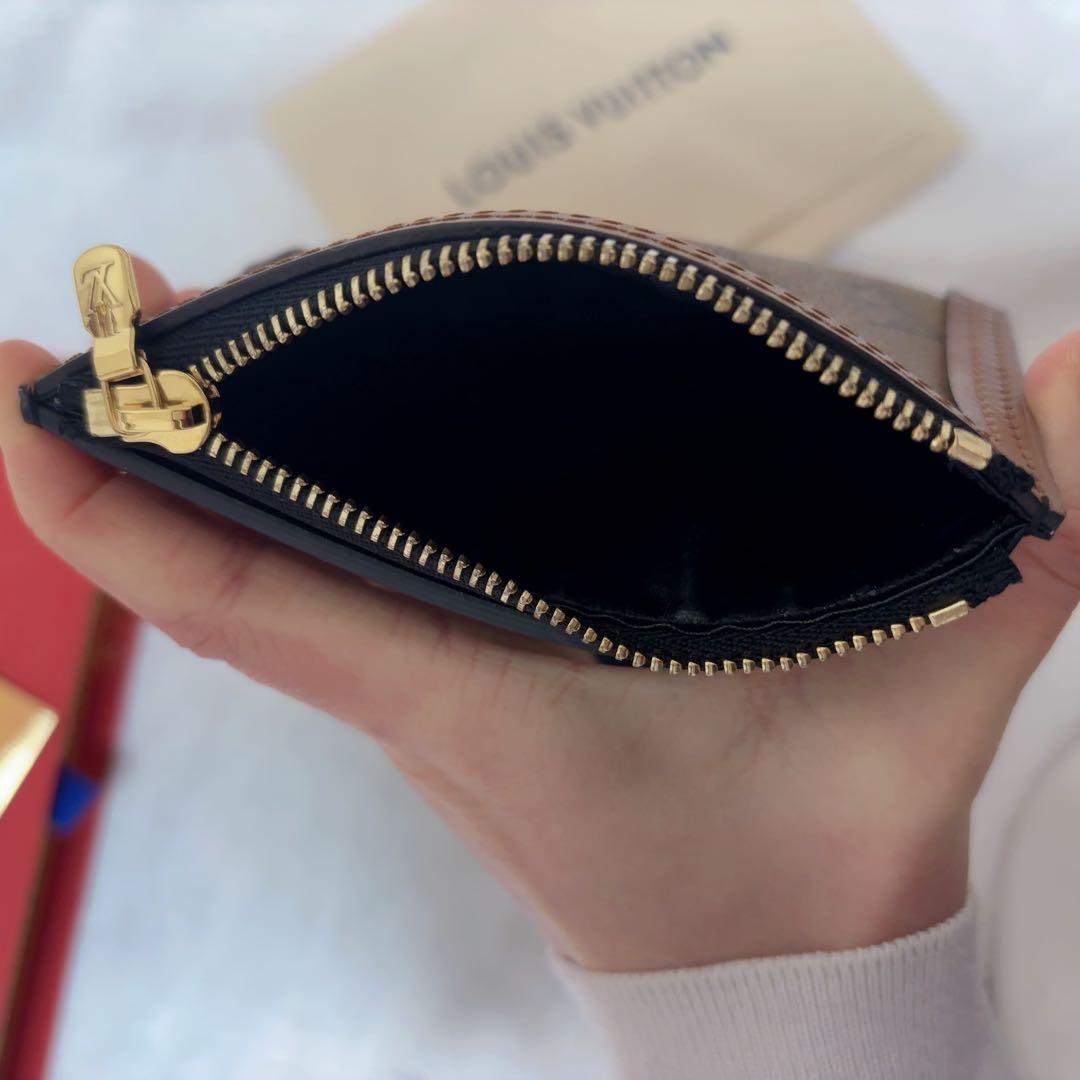 LOUIS VUITTON ポルトフォイユ・ドーフィーヌ コンパクト