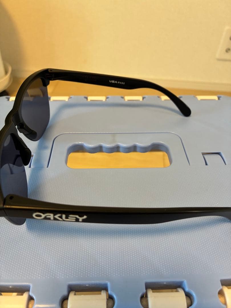 フロッグスキンライト　オークーリー　OAKLEY ブラック サングラス