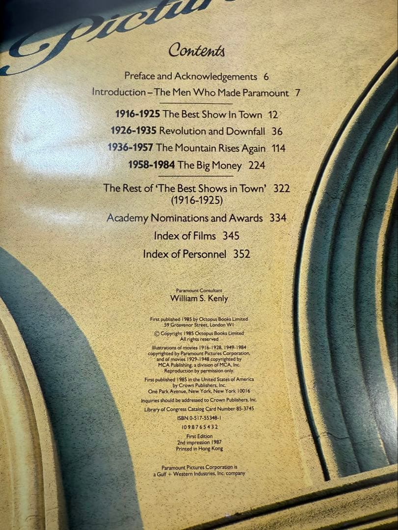 アート・デザイン・音楽 The Complete History of the Hollywood St