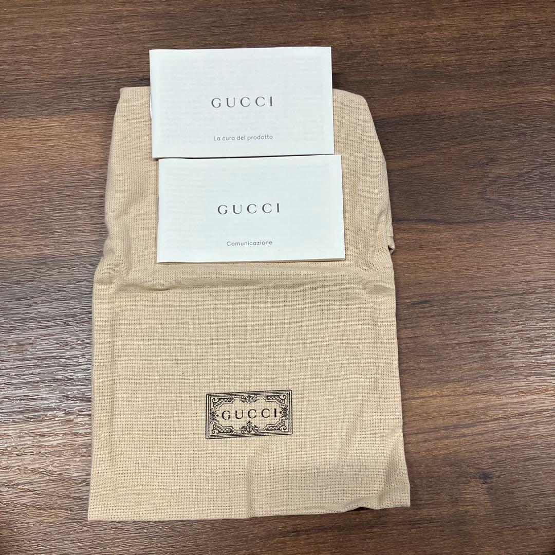 GUCCI GGロゴ 二つ折り財布 ベージュ