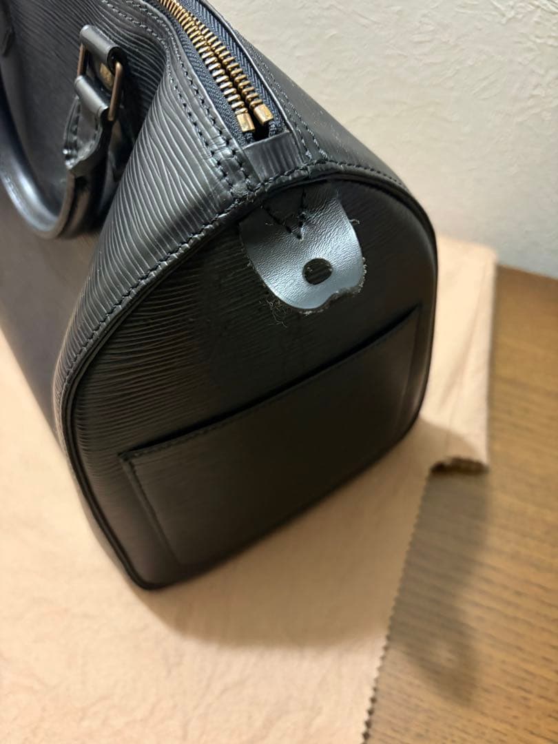 LOUIS VUITTON エピ スピーディ35 ボストンバッグ レザーブラック