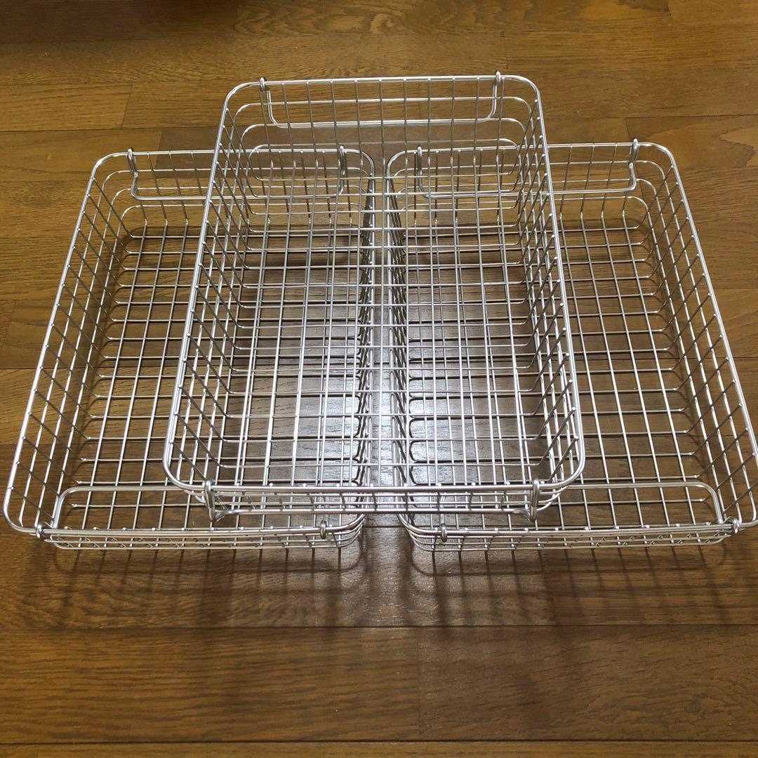無印良品　ステンレスワイヤーバスケット　カゴ