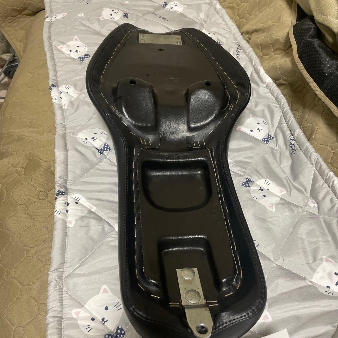 ハーレー スポーツスター1200 純正シート加工張り替え