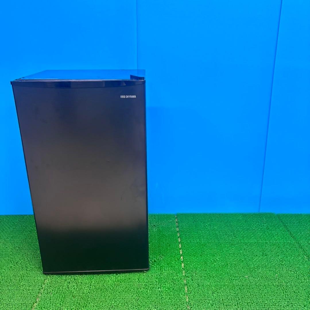 766 冷凍庫　2022年製　90ℓ強　ブラックカラー　極美品　１ドア　格安