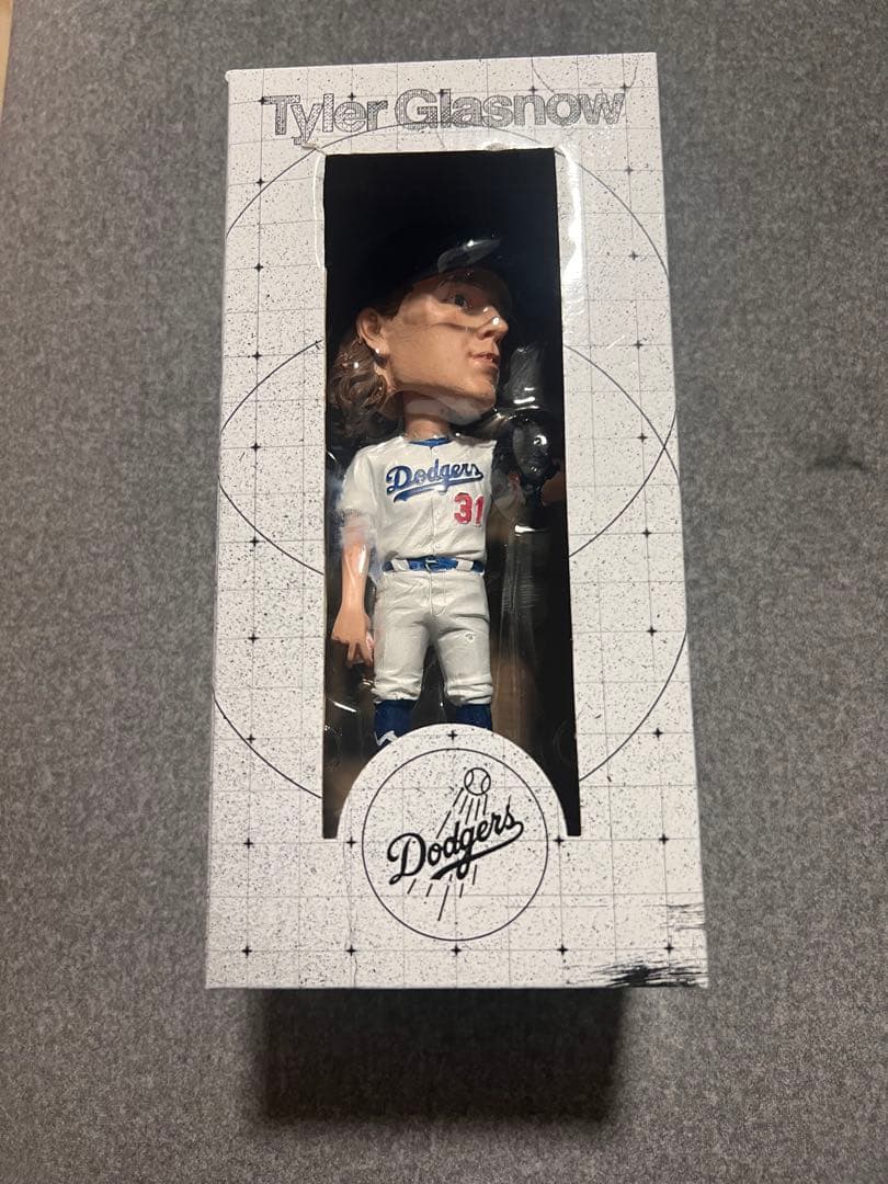 【新品・未開封】タイラー・グラスノー　ボブルヘッド