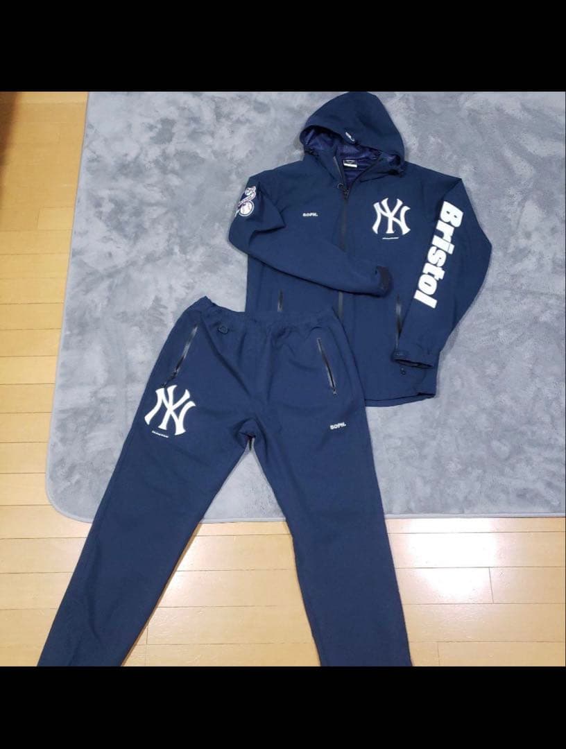 ブリストル　ナイロンセットアップ　ヤンキース　FCRB　MLB
