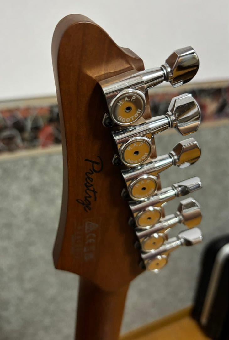 美品　Ibanez AZ2204B Prestige