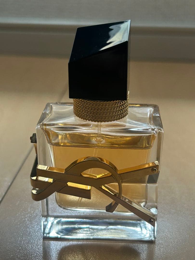 イヴサンローラン リブレオードパルファム 30ml