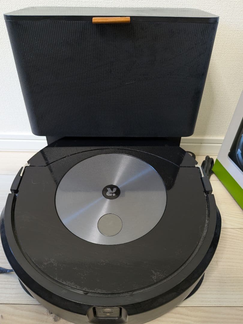 iRobot Roomba Combo j7+ 本体