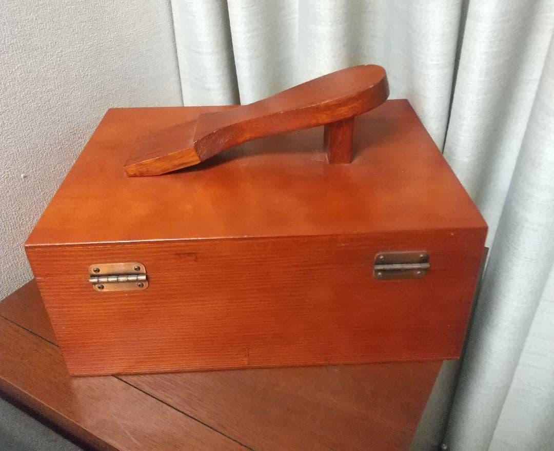 MELTONIAN英国王室御用達メルトニアン　シューケアボックスブラシ靴セット箱