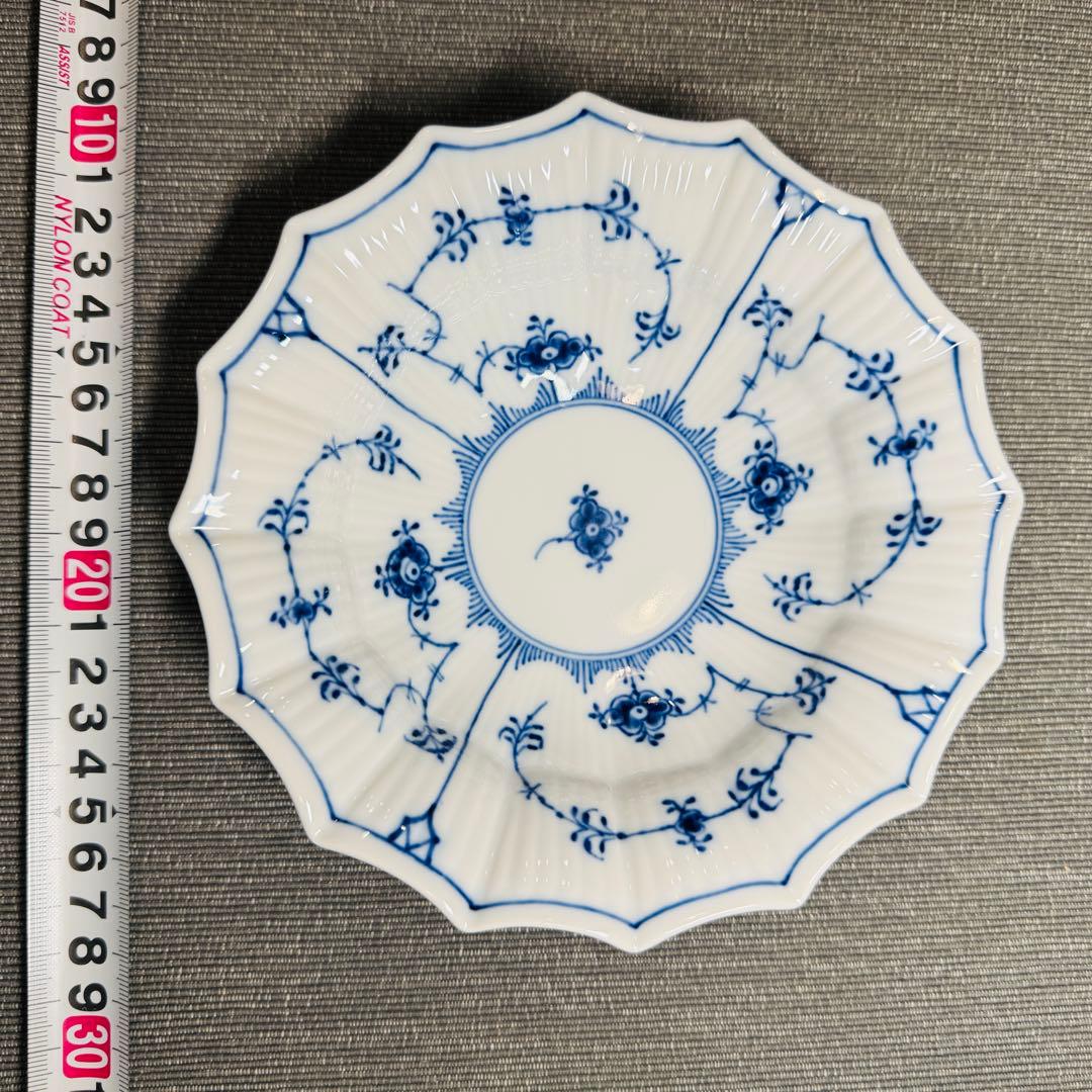 ロイヤルコペンハーゲン ブルーフルーテッド プレイン シェルディッシュ17cm