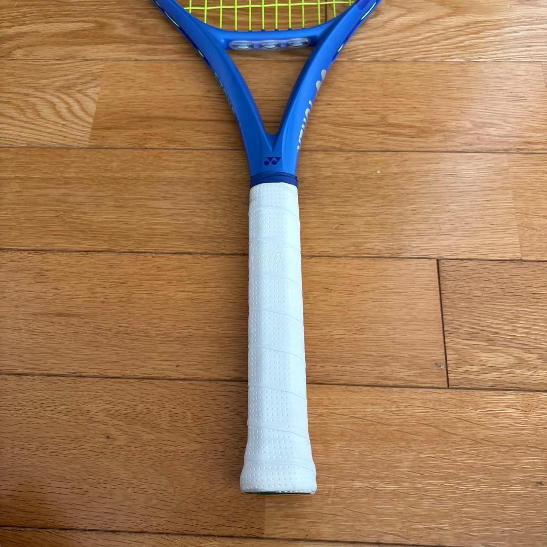 ヨネックス　EZONE 100 G2