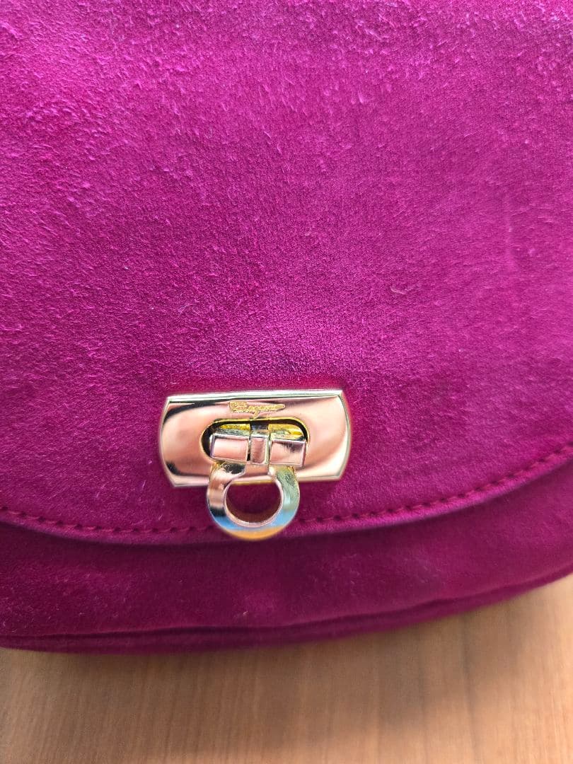 Salvatore Ferragamo ベルト バッグ ウエスト ガンチーニ