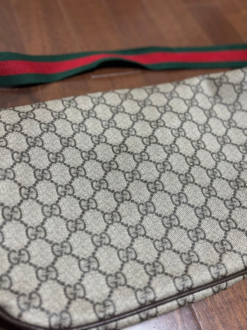 【いろはす】GUCCI グッチ スプリーム ベルトバッグ ウエストバッグ