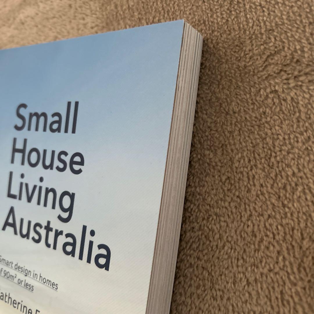 洋書 Small House Living Australia