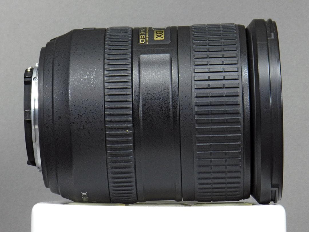 Nikon AF-S DX 18-200mm 3.5-5.6 G VR　中古美品