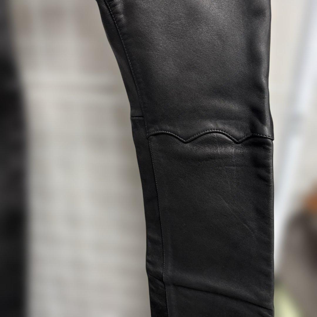 未使用スカルジーンズ　レザーパンツ　ストレート　ブラック　27インチ