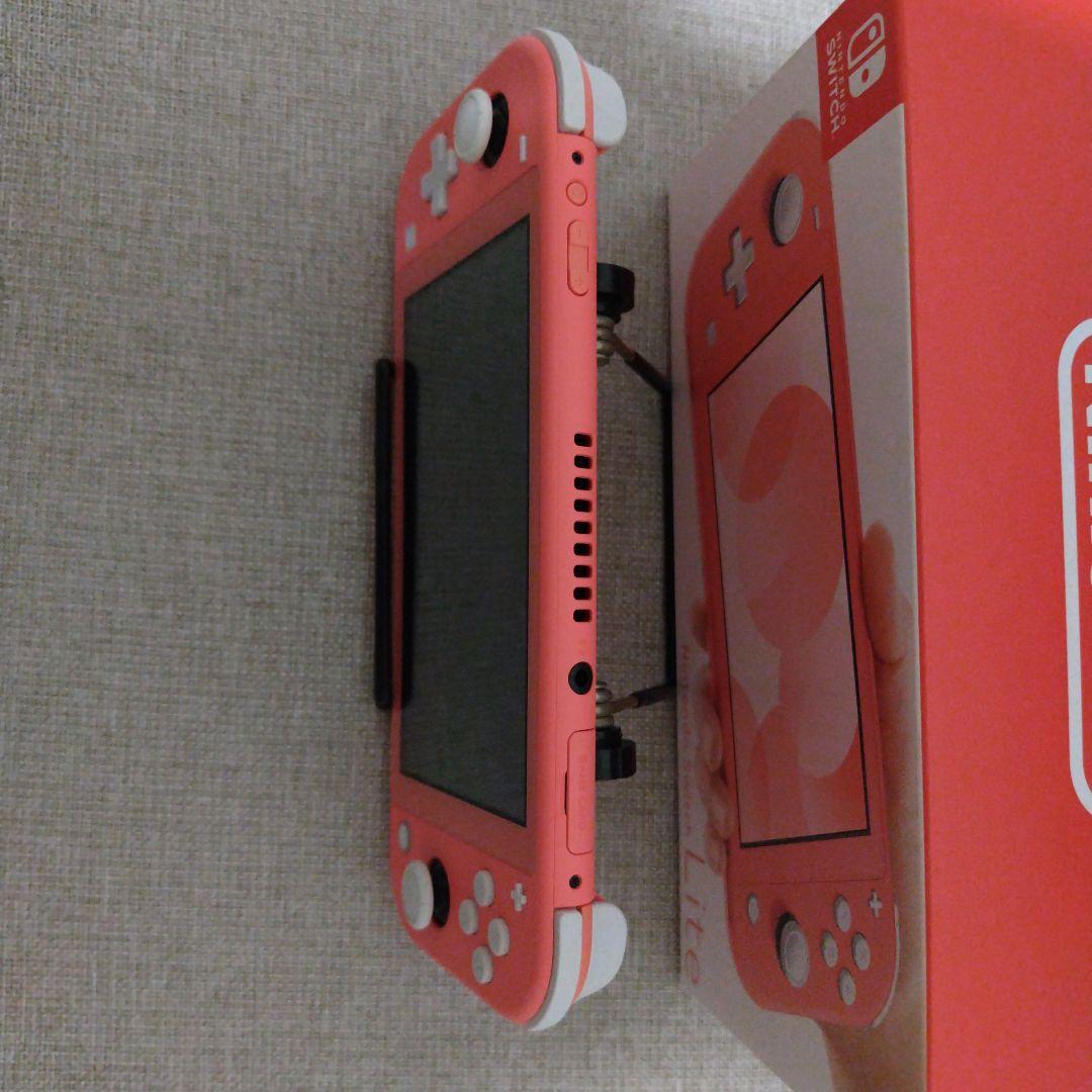 Nintendo Switch Lite ライト コーラル 本体